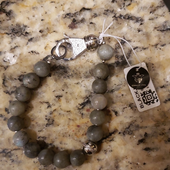 Stainless Steel And Labradorite Bead Bracelet - Picture 2 of 2